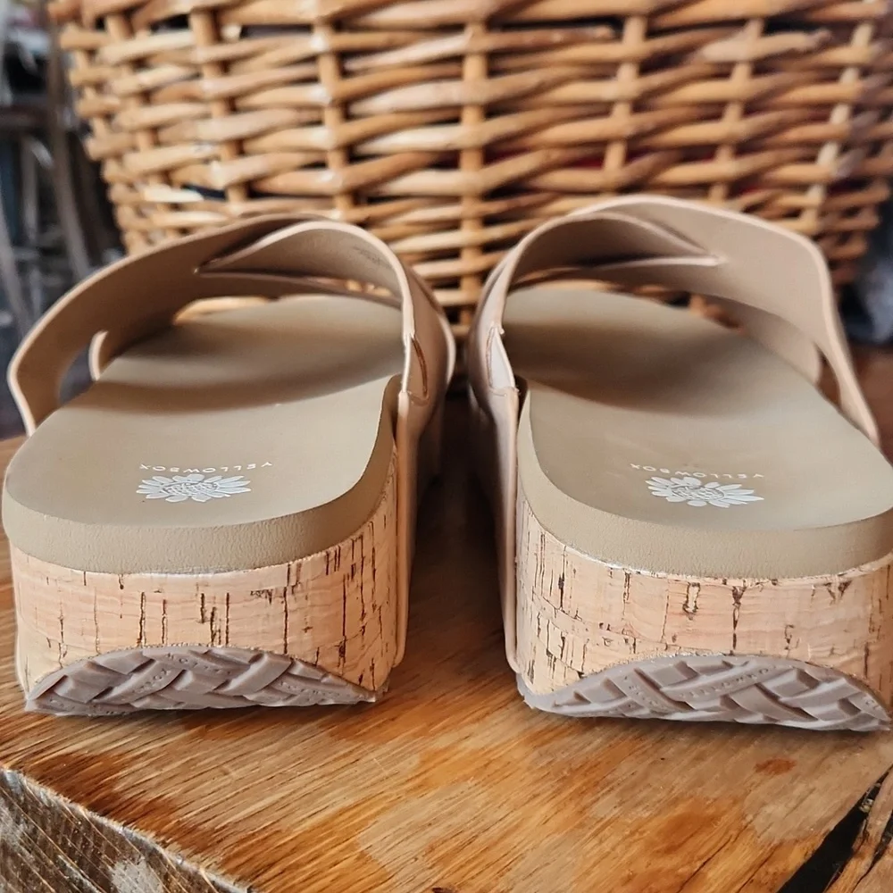 Yellow Box‎ Bursa Sandals 9.5 Platform Wedges Wide Strappy Tan Cork